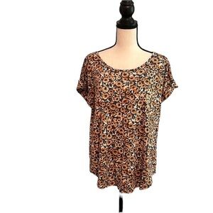 L.L. Bean Floral Print T-Shirt Size Large